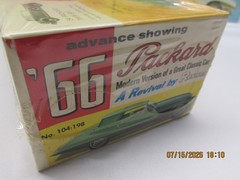 Vintage 1/25 Renwal Revival Series ’66 PACKARD FACTORY SEALED !