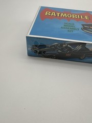 2010 Polar Lights BATMAN Batmobile Model Kit No. POL821 Sku 1