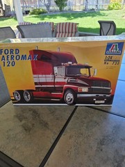 Italeri # 730 Ford Aeromax 120. Factory Sealed. Box in Primo Condition. Nice Kit
