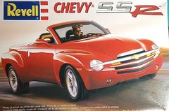 🔥04-06 CHEVY SSR TRUCK WINDSHIELD – REVELL 7691 – MODEL CAR KIT PARTS LOT🔥
