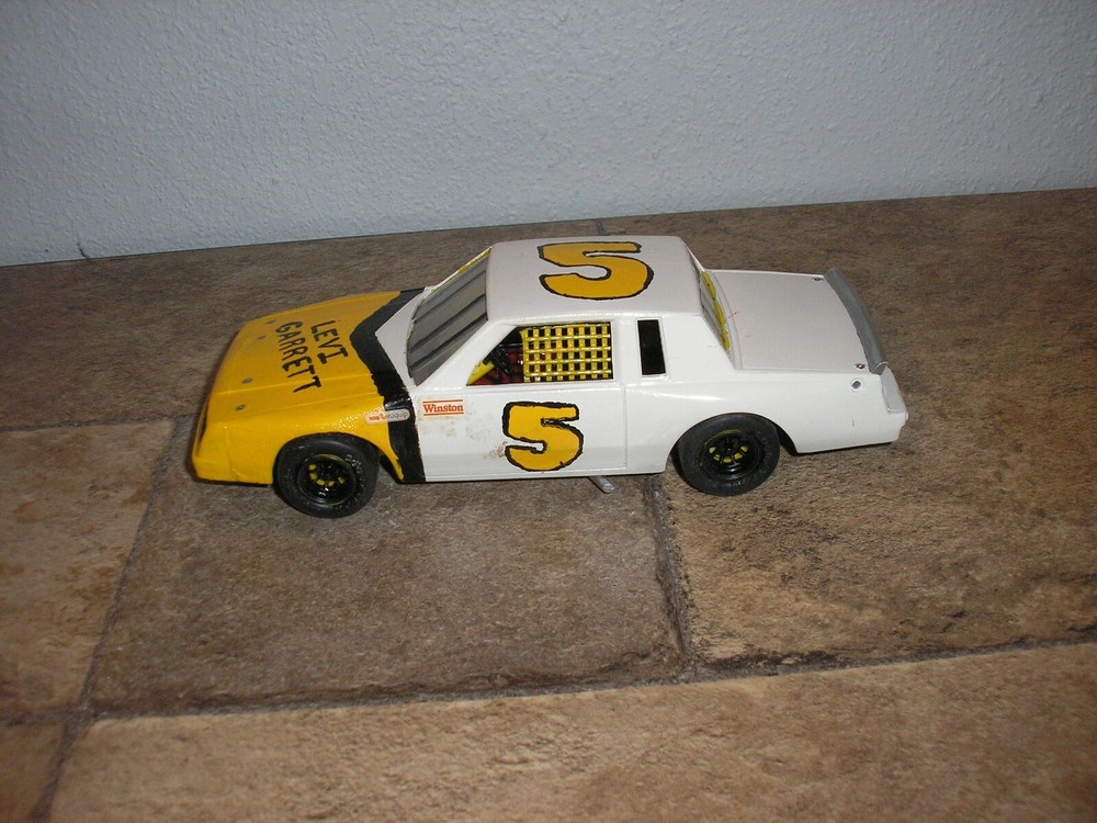 Vintage AMT 1/25 Nascar Ricky Rudd #5 Levi Garrett Chevy Monte Carlo SS FREE SH