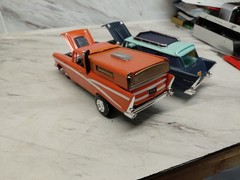 Model Junkyard/parts Plastic ,Nice Custom Car Lot Of 2 Chevy 57 Nomad Cars