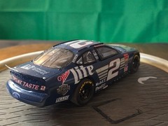 1/24 Rusty Wallace #2 Miller Lite Ford Taurus NASCAR Hand Built Model Car