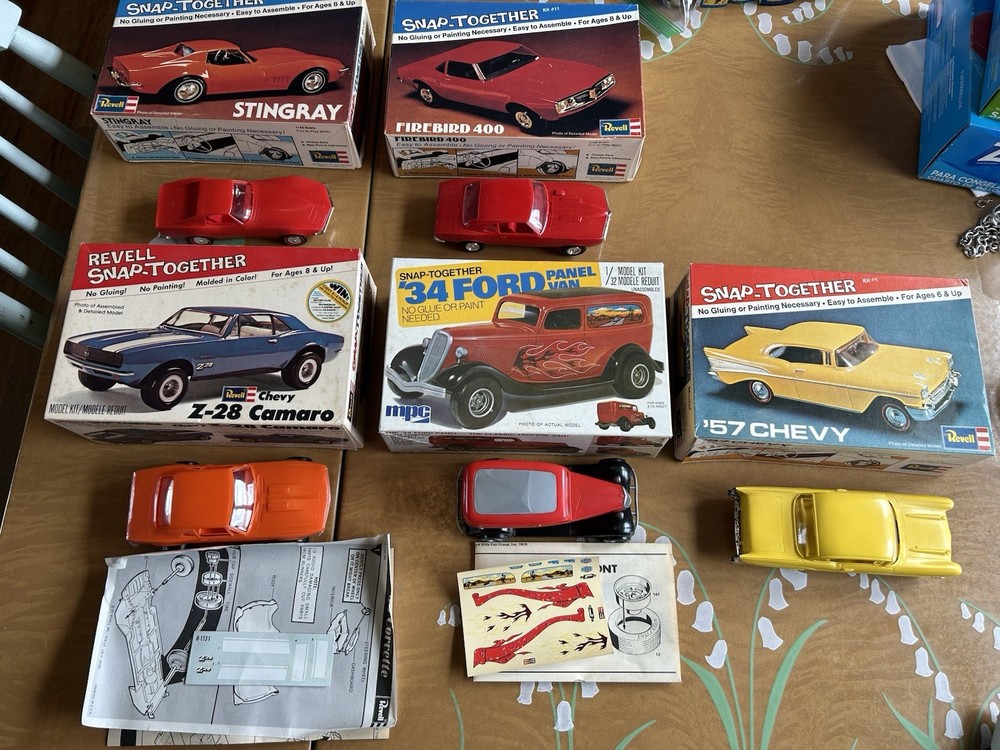 Lot Of 5 Vintage Snap Together Models In Original Boxes