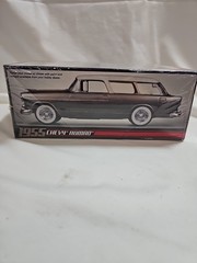 Round 2 AMT 1955 Chevy Nomad 1/25 Model Kit AMT-637 SEALED Box