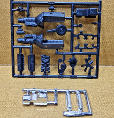 1972 Chevy Nova SS STOCK 350 ci ENGINE 1/25 scale NEW Model Kit PARTS AMT