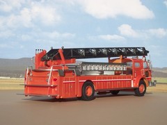 1/25 scale American LaFrance ladder truck, built by Bill Ayer