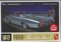 AMT 1962 ’62 Ford Thunderbird, Builds 1 of 2 Ways in 1/25 682 ST (104)