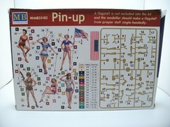 Master Box 1/35 scale Pin up girls kit sealed bag in open box
