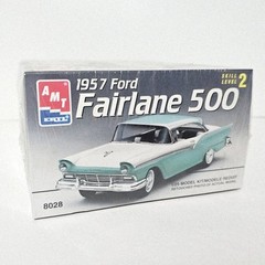AMT ERTL 1:25 Scale 1957 Ford Fairlane 500 New Sealed Vintage 1993