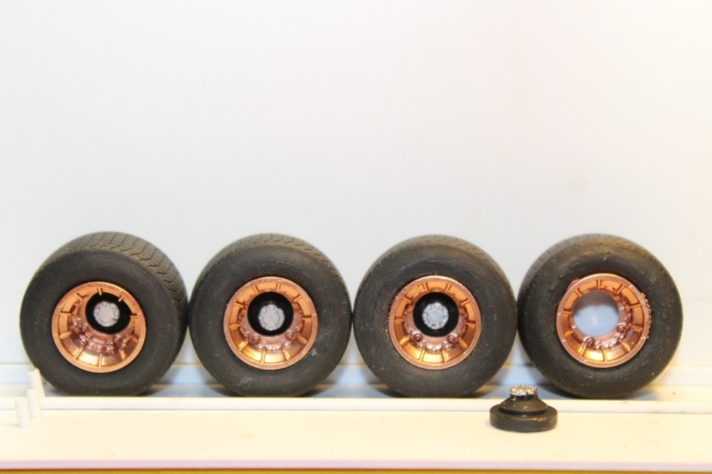 207 1/25 scale resin model car dirt track tires