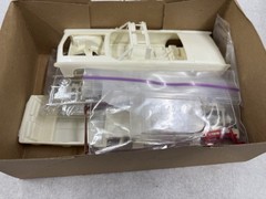 Vintage AMT Ertl Prestige 1965 Lincoln Continental Model Kit #6504 Pieces NIB
