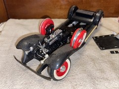 Vintage 1930’s Roadster Ready Built 1:25 Scale Plastic Car Model-Junkyard, Parts