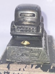 Metal 1932 Chevrolet BA Confederate Sedan Promo Desk Display 1/56 on Wood Base