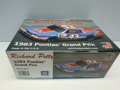 Salvino’s 1:24 #43 Richard Petty Pontiac Grand Prix 1983 Sealed Model Kit