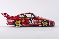 BEEMAX 1/24 Porsche 935 Turbo 1979 Le Mans 24h Winner Model Kit BX24036