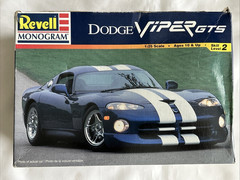 Revell Dodge Viper GTS