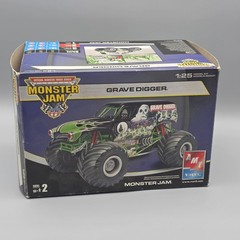 AMT/ERTL 1/25 Grave Digger Monster Truck Parts Kitbash Pieces 46 47 117 118