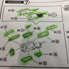 RVL 68 Dodge Dart 440 Magnum ENGINE W Exhaust Manifolds 1:25 LBR Model Parts
