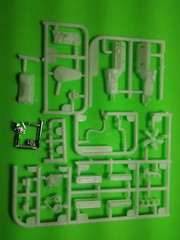 1966 FORD Bronco 4×4 1/25 289 engine motor small block v8 model car part lot