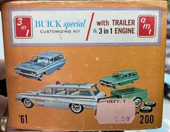 AMT 1961 Buick Special Station Wagon Annual w/Box built model 1/25 McM