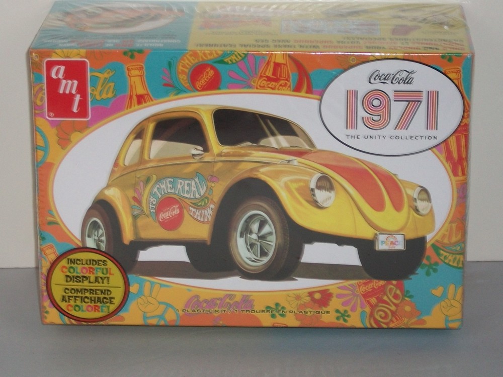 AMT 1/25 Scale 1971 Coca-Cola Volkswagen “Superbug Gasser” – Factory Sealed