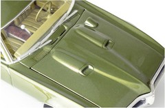 14545 ’68 Pontiac Firebird 2’N1 1:25 Scale 122-Piece Skill Level 4 Model Buil…