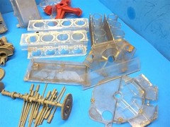 Vintage 1960’s Renwal CHEVY V8- VISIBLE V8 – Parts Lot # 1