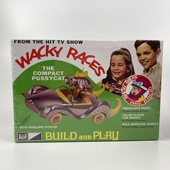 1:25 Wacky Races: Compact Pussycat Figure Snap MPC Model Kit Penelope Pitstop