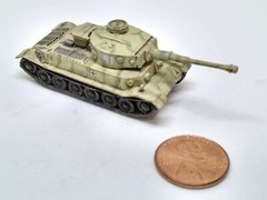 Takara 1/144 World Tank Museum 5. German Porsche Tiger In Green Camouflage (#82)
