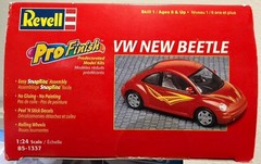 Revell VW NEW BEETLE Pro Finish 1:24 Scale #85-1337 _ NEW SEALED – Plastic Model