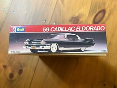 Revell ‘59 Cadillac Eldorado Convertible Plastic Model NIOB 1/32 (1985) Yellow