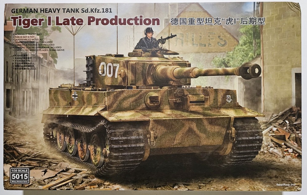 1/35 Ryefield Model 5015: Tiger I Late Production Pz.Kpfw.VI Ausf.E