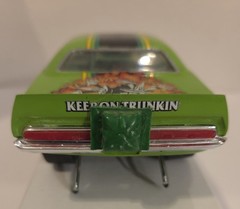 Custom Built Jo-Han/Polar Lights BARDAHL the Green Elephant Dodge Challenger F/C