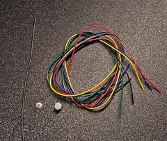 1/24 1/25 SCALE PRE-DRILLED DISTRIBUTOR 6 CYL WITH 5 COLORS OF WIRE INCLUDED