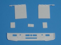 AMT Mack R685ST Front Bumper and Mud Flaps 1/25 Scale