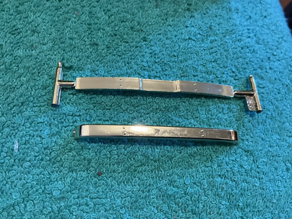 1/24 model kit Parts 1955 Ford Panel Truck F/ R Bumpers Only