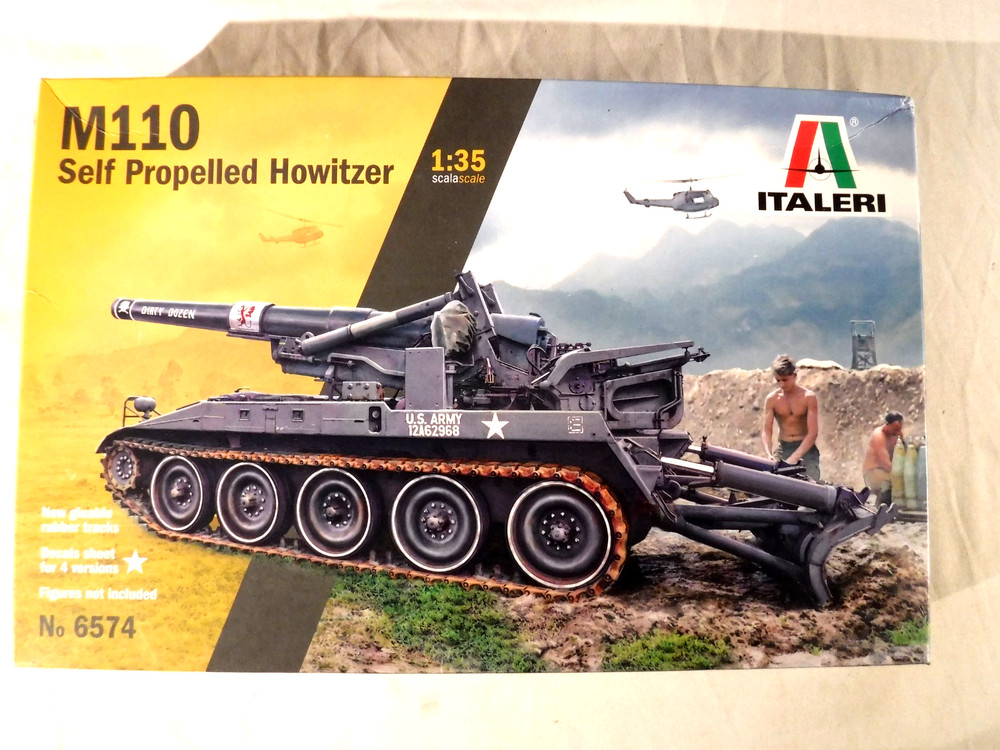 1/35 Italeri US Army M110 Self Propelled Howitzer Vietnam War Markings # 6574