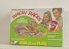 MPC 1/32 Wacky Races Compact Pussycat SNAP MPC934 Plastic Models SNAP All