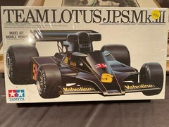 TAMIYA # 20004 1/20th SCALE JPS Mk III TEAM LOTUS SEALED in box