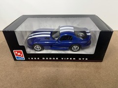 AMT ERTL 1996 Dodge Viper GTS Pearl Blue Metallic Promo Model Toy Car