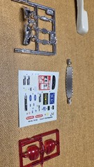 1996 Ford F-150 4×4 1/25 LINDBERG Started Model Kit for rebuilding or parts