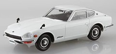 Aoshima 1/32 The Snap Kit Series Nissan S30 Fairlady Z White Plastic Model 13-A