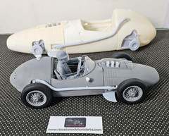 Ferrari Dino 246 F1 World Champion 1957 Model Kit Scale 1/12 or 1/8