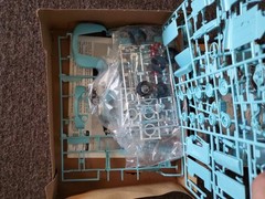 Vintage 1995 NIOB Monogram ‘50 Ford Pickup 1:25 Scale Model Kit 2457