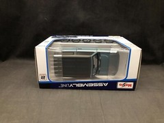 Maisto Assembly Line 2021 Ford Bronco Badlands 1:24 SC Diecast Model Kit 39535