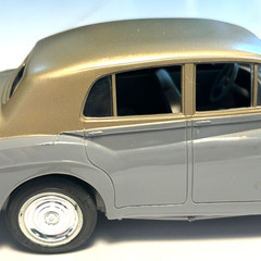 1962 Hubly 157K Plastic Rolls-Royce Silver Cloud 1/25 Scale Corgi Toys