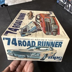Mpc 1/25 74 Roadrunner Model Kits Build Or Parts APPEARS NEW