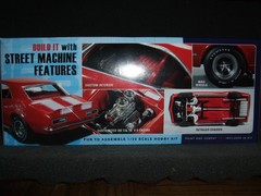 1968 Chevrolet Camaro Z/28 1/25″ Scale AMT Stock Car Plastic Customizing Kit