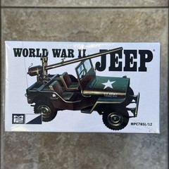 MPC World War II Jeep US Army Vehicle Model Kit MPC785/12 1:25 Factory Sealed